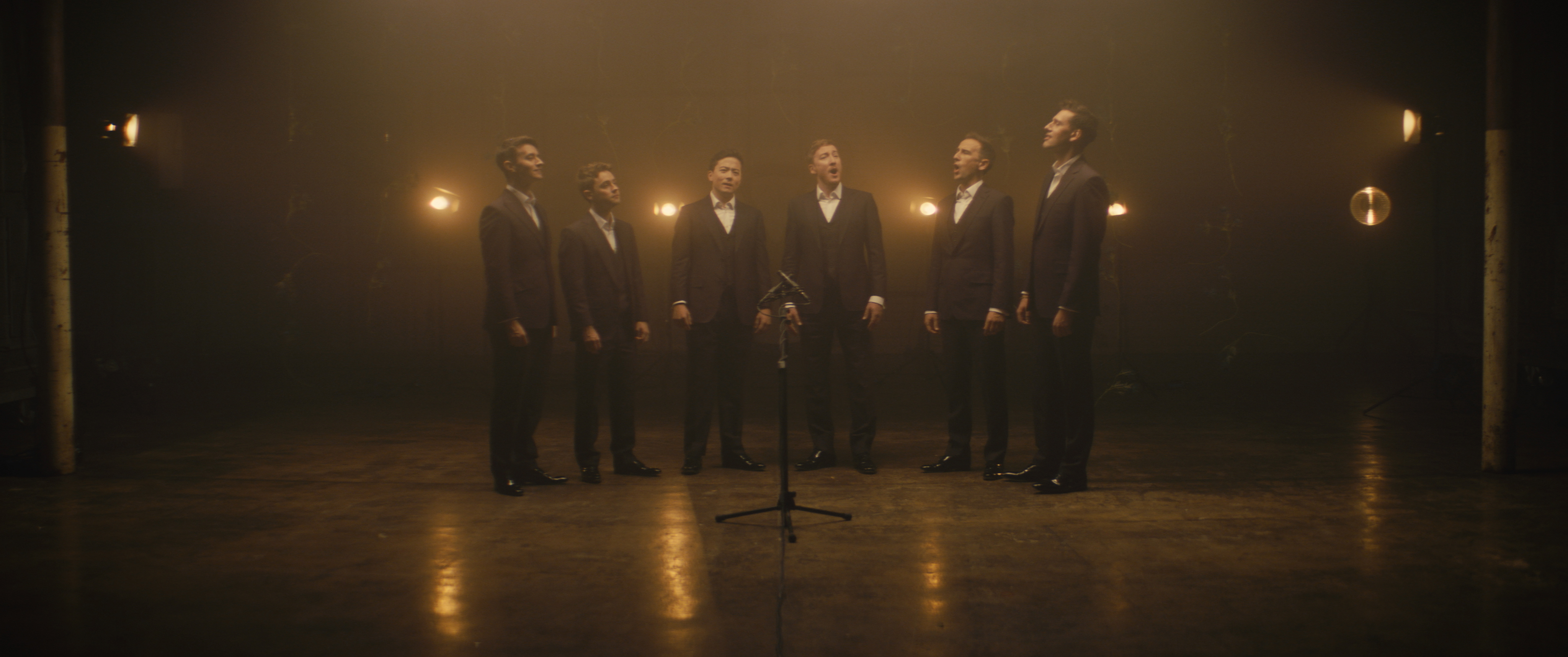 THE KING'S SINGERS